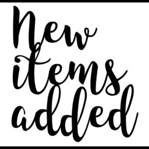 New and gently used 👗👠👛👜